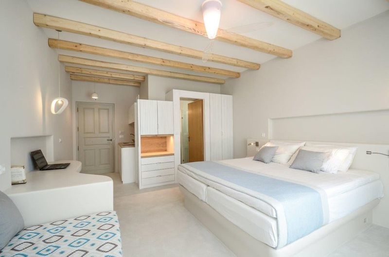 Antony Suites And Residences (Adults Only) Naxos City エクステリア 写真
